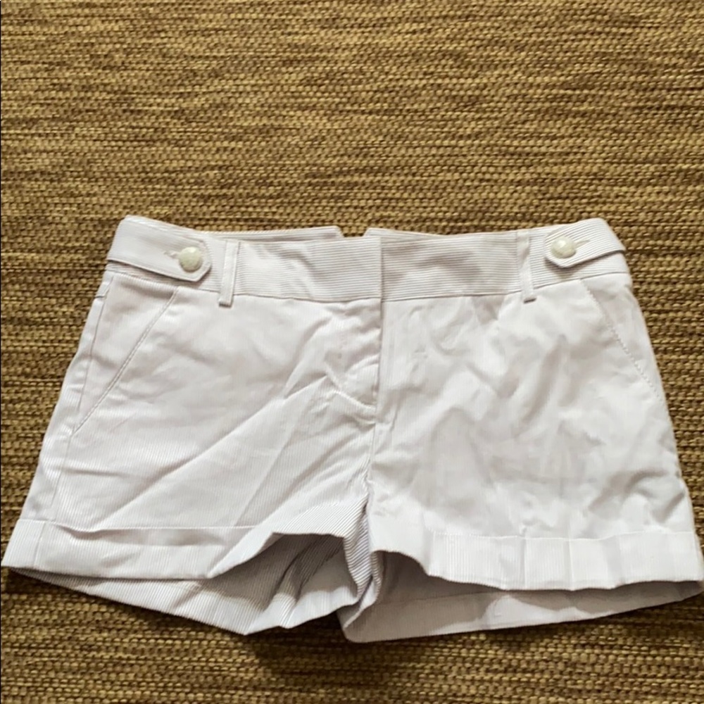 Express cream stripes shorts
